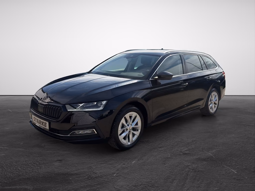Skoda Octavia 2023 г. Чёрный, пробег 44741 км