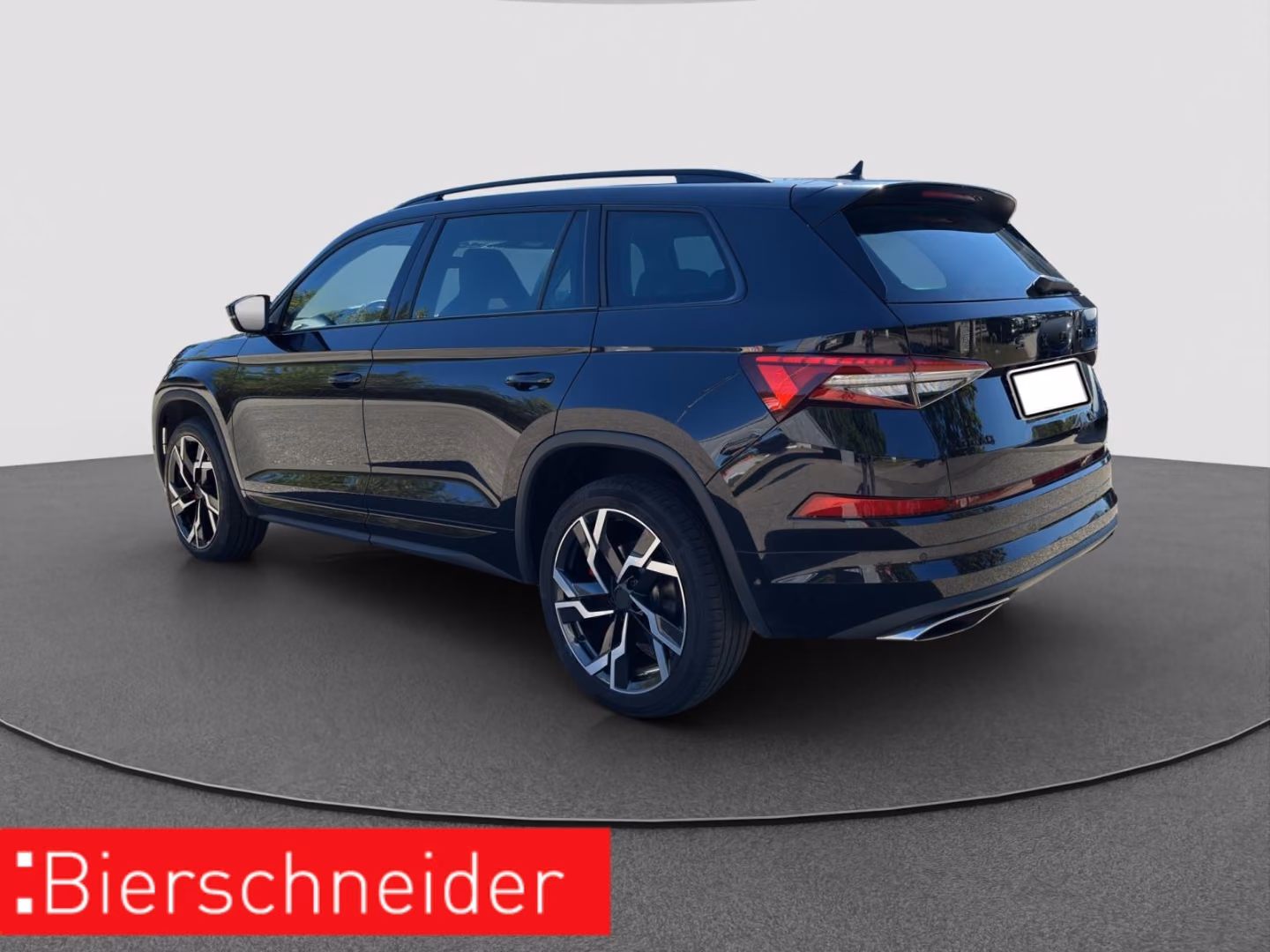 Skoda Kodiaq 2023 г. Чёрный, пробег 51580 км