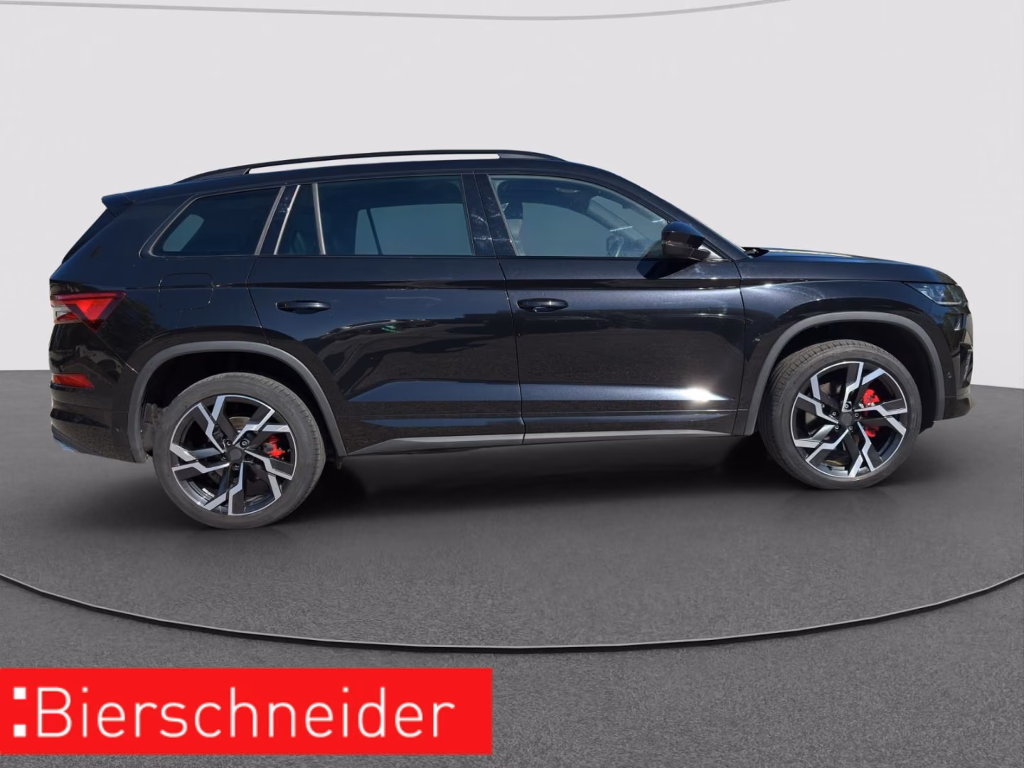 Skoda Kodiaq 2023 г. Чёрный, пробег 51580 км