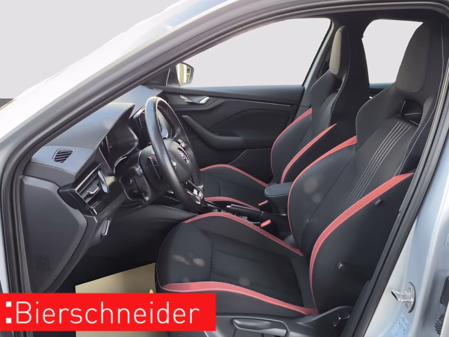 Skoda Kamiq 2021 г. Серебристый, пробег 35850 км