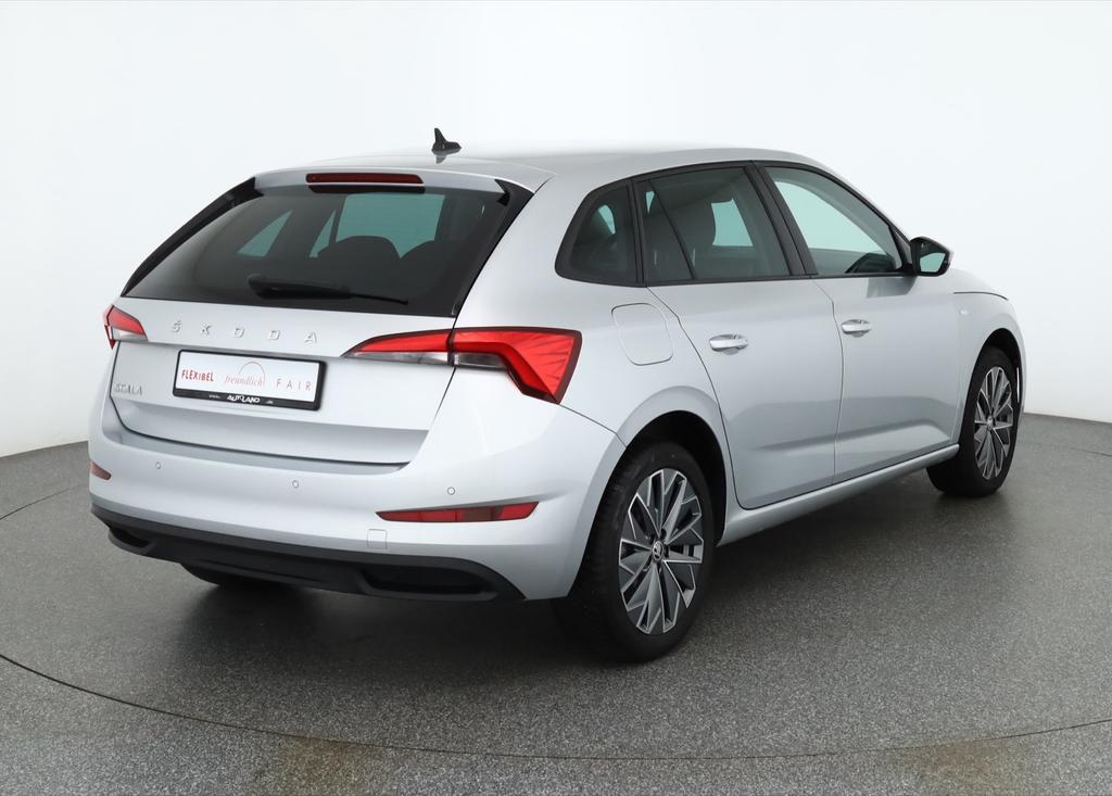 Skoda Scala 2023 г. Серебристый, пробег 55803 км