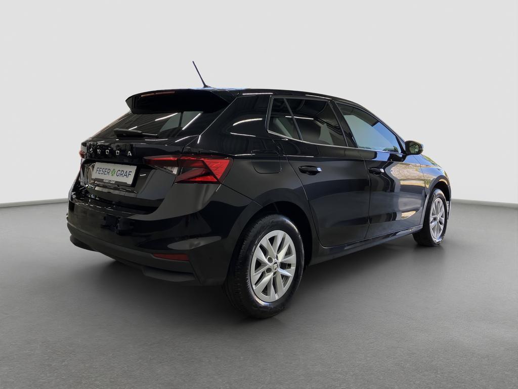 Skoda Fabia 2022 г. Чёрный, пробег 32700 км