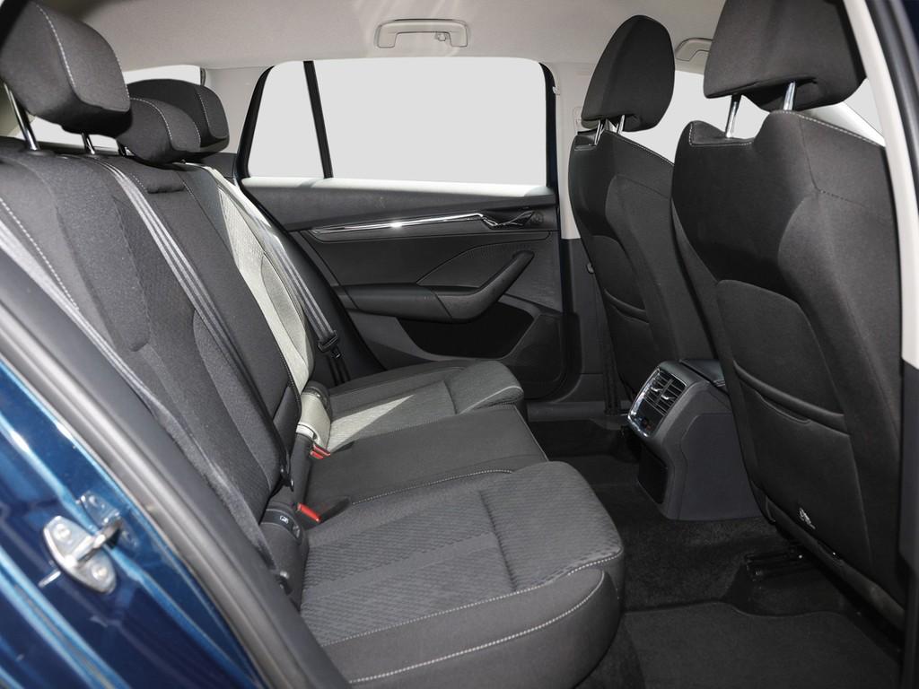 Skoda Octavia 2022 г. Синий, пробег 49829 км