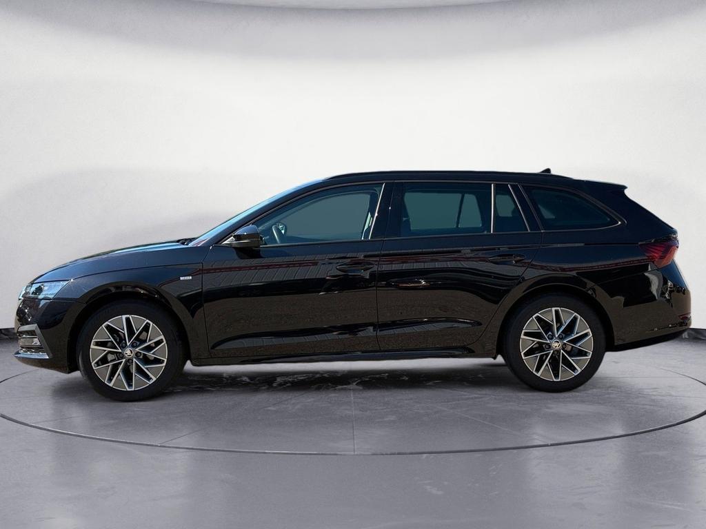 Skoda Octavia 2023 г. Чёрный, пробег 51970 км