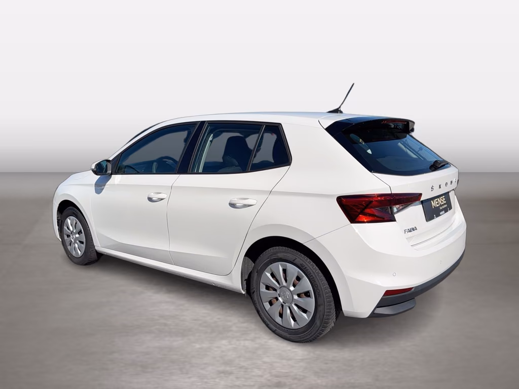 Skoda Fabia 2022 г. Белый, пробег 40996 км