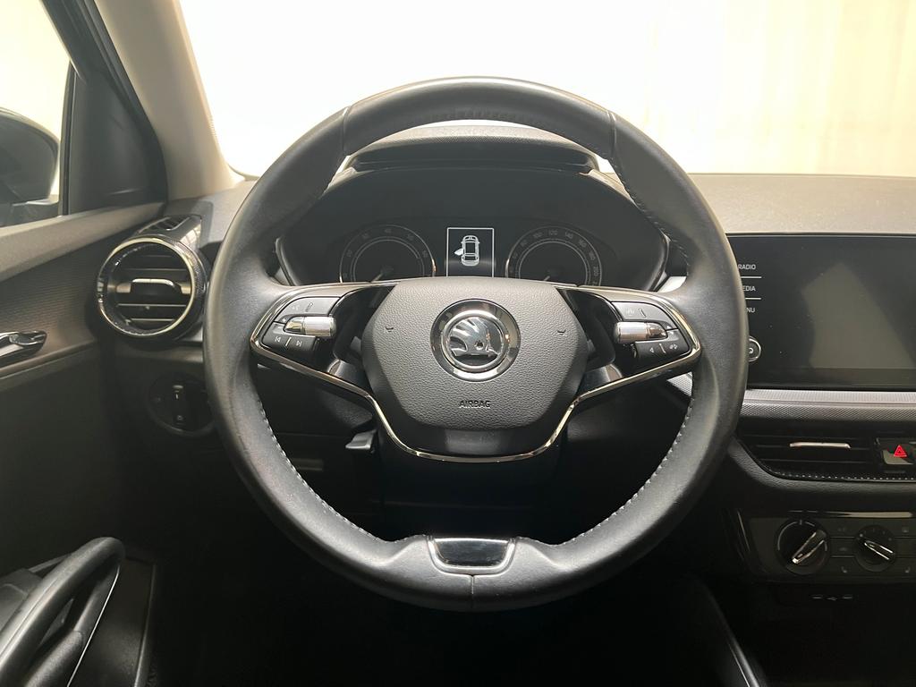 Skoda Fabia 2022 г. Чёрный, пробег 42040 км