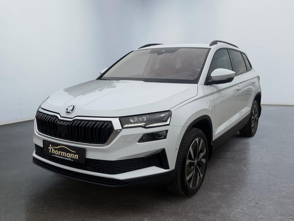 Skoda Karoq 2023 г. Белый, пробег 56823 км