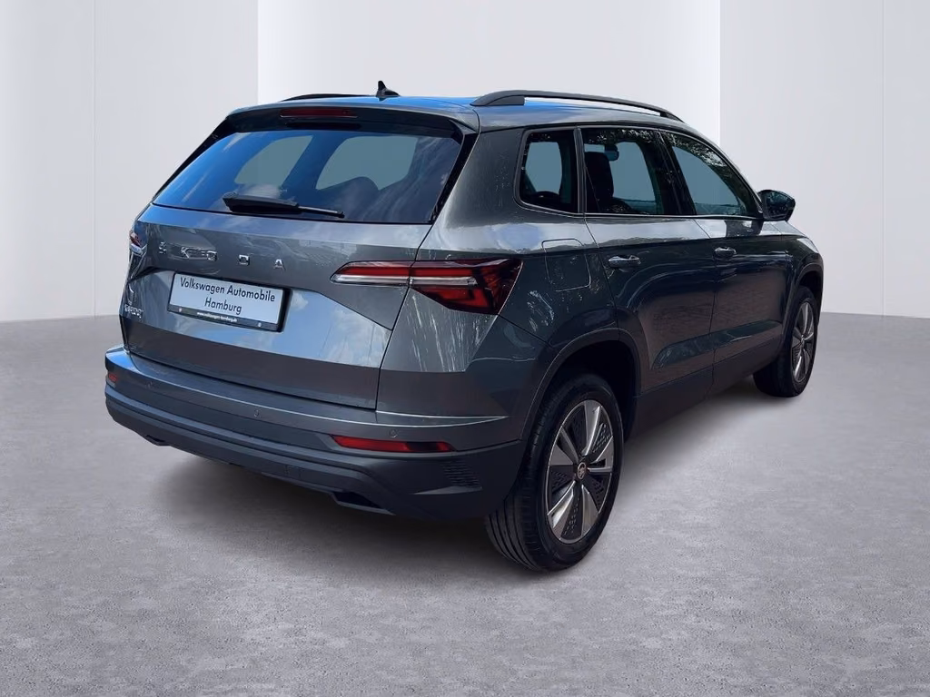 Skoda Karoq 2023 г. Серый, пробег 56292 км