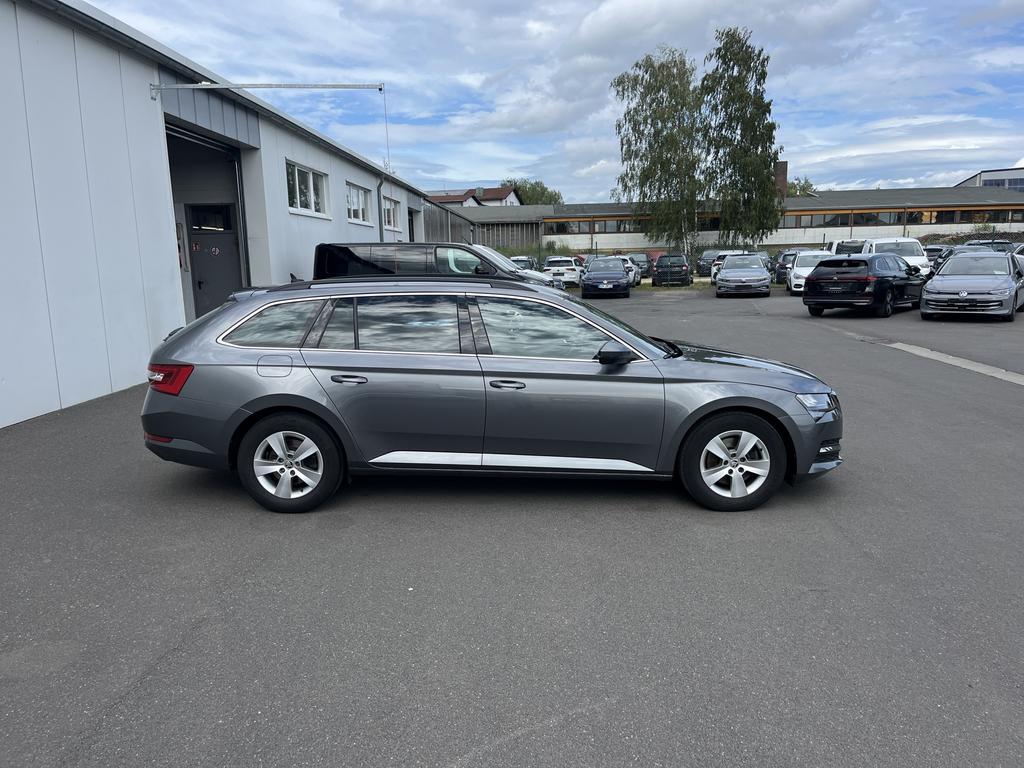 Skoda Superb 2022 г. Серый, пробег 58008 км