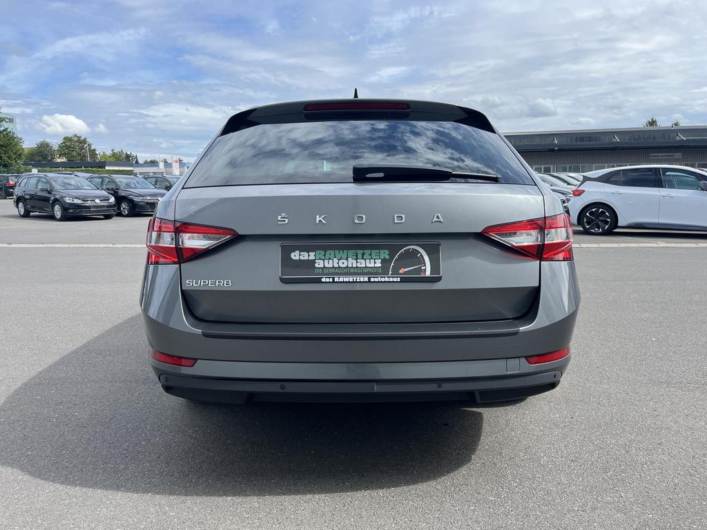 Skoda Superb 2022 г. Серый, пробег 58008 км