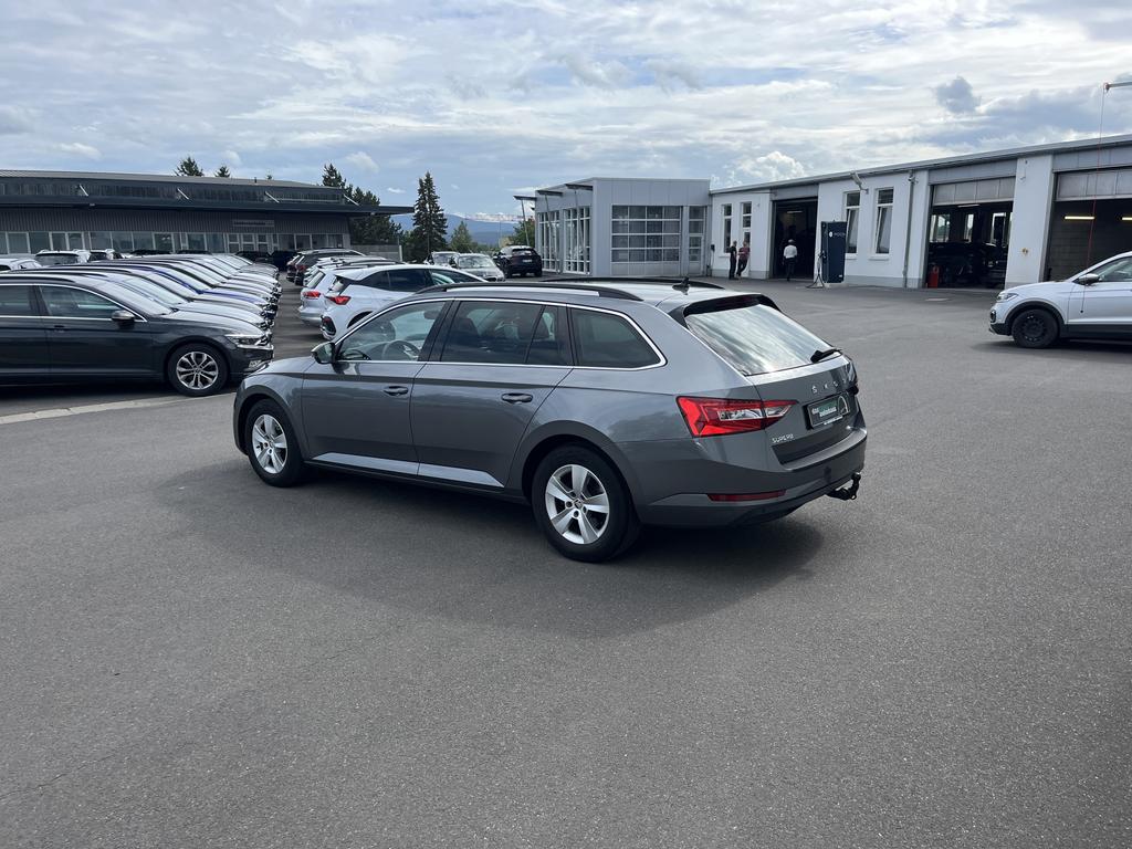 Skoda Superb 2022 г. Серый, пробег 58008 км