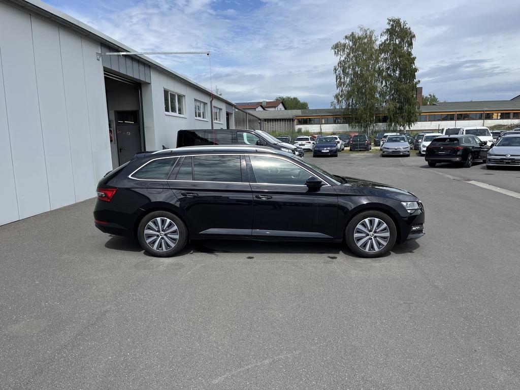 Skoda Superb 2021 г. Чёрный, пробег 59987 км