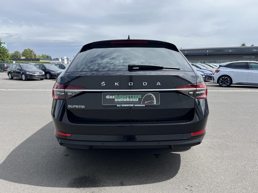 Skoda Superb 2021 г. Чёрный, пробег 59987 км
