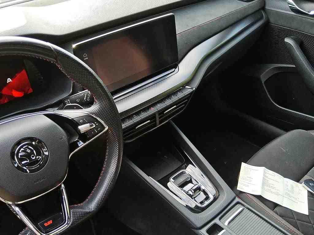 Skoda Octavia 2023 г. Чёрный, пробег 48269 км