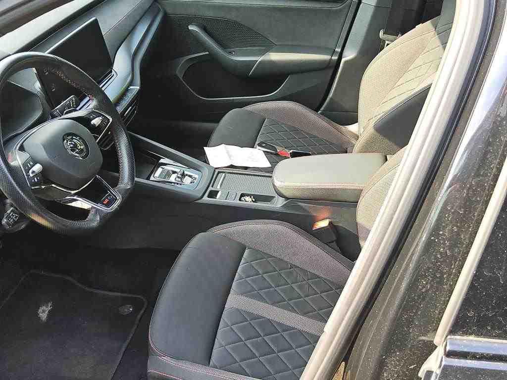 Skoda Octavia 2023 г. Чёрный, пробег 48269 км