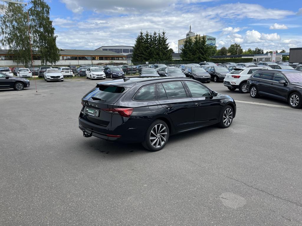 Skoda Octavia 2022 г. Чёрный, пробег 55247 км