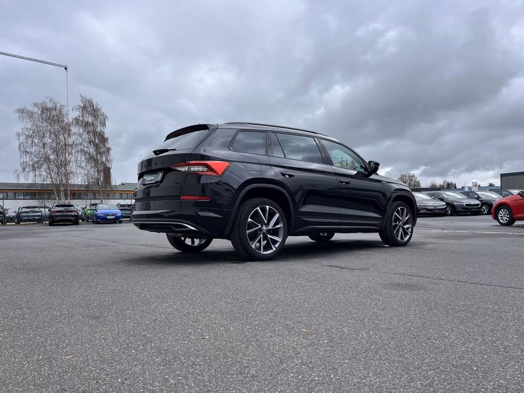 Skoda Kodiaq 2021 г. Чёрный, пробег 39987 км