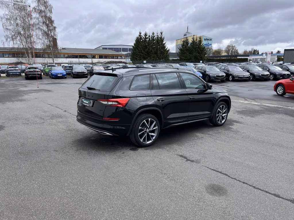 Skoda Kodiaq 2021 г. Чёрный, пробег 39987 км