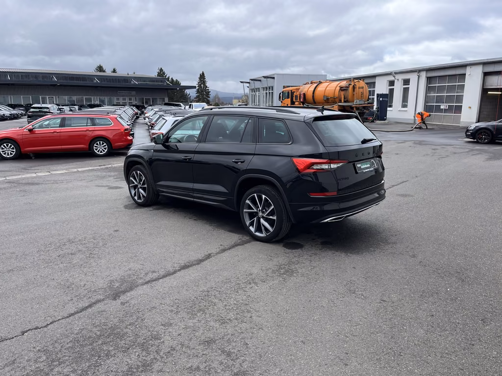 Skoda Kodiaq 2021 г. Чёрный, пробег 39987 км