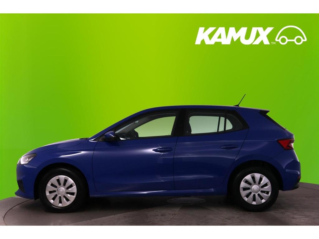 Skoda Fabia 2023 г. Синий, пробег 33335 км