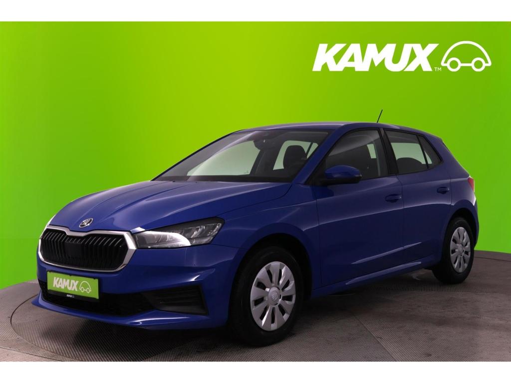 Skoda Fabia 2023 г. Синий, пробег 33335 км
