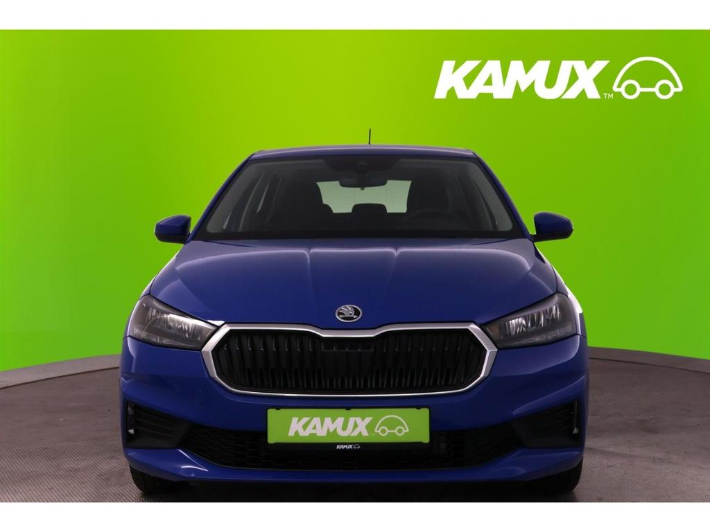 Skoda Fabia 2023 г. Синий, пробег 33335 км