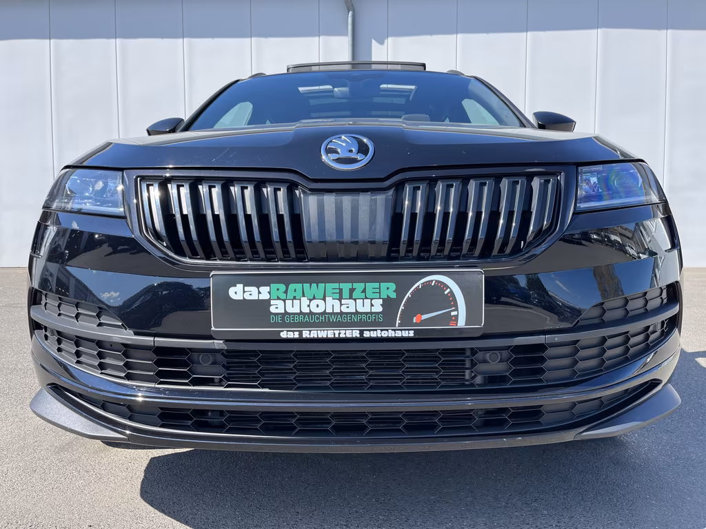 Skoda Karoq 2021 г. Чёрный, пробег 48425 км