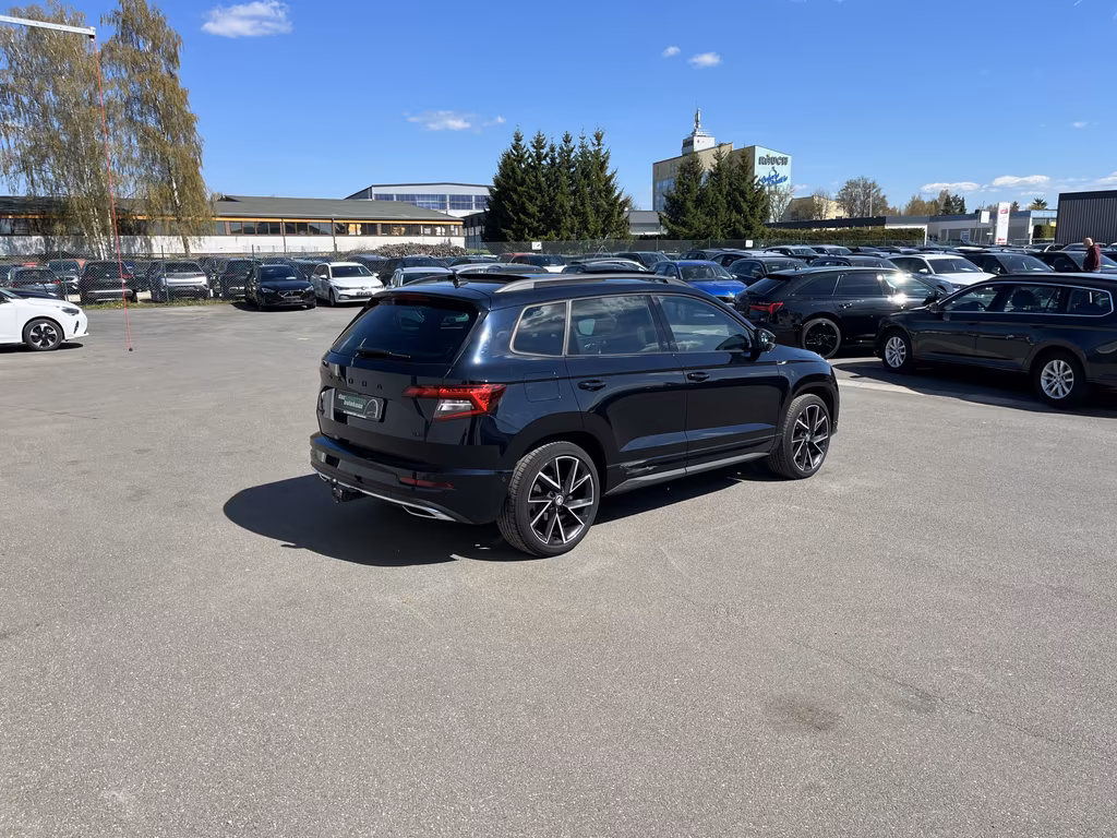 Skoda Karoq 2021 г. Чёрный, пробег 48425 км