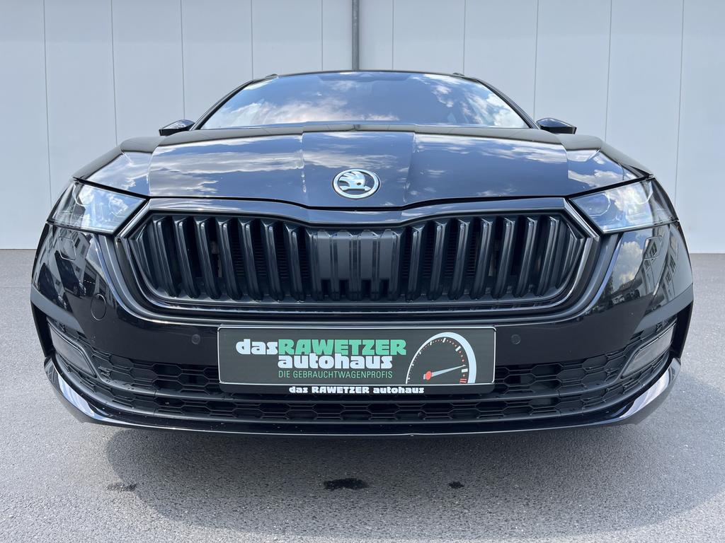 Skoda Octavia 2022 г. Чёрный, пробег 58492 км