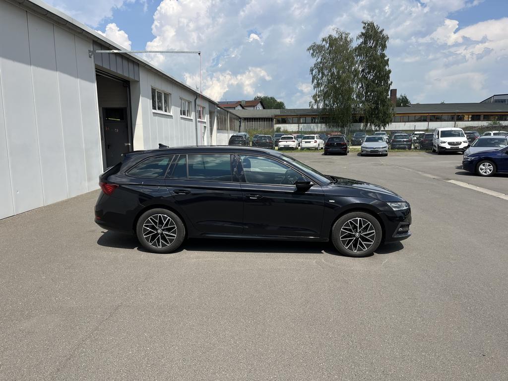 Skoda Octavia 2022 г. Чёрный, пробег 58492 км