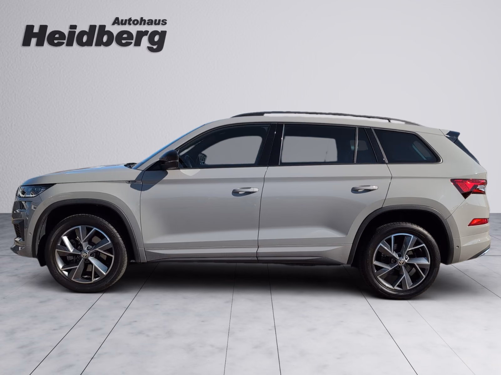 Skoda Kodiaq 2023 г. Серый, пробег 46506 км