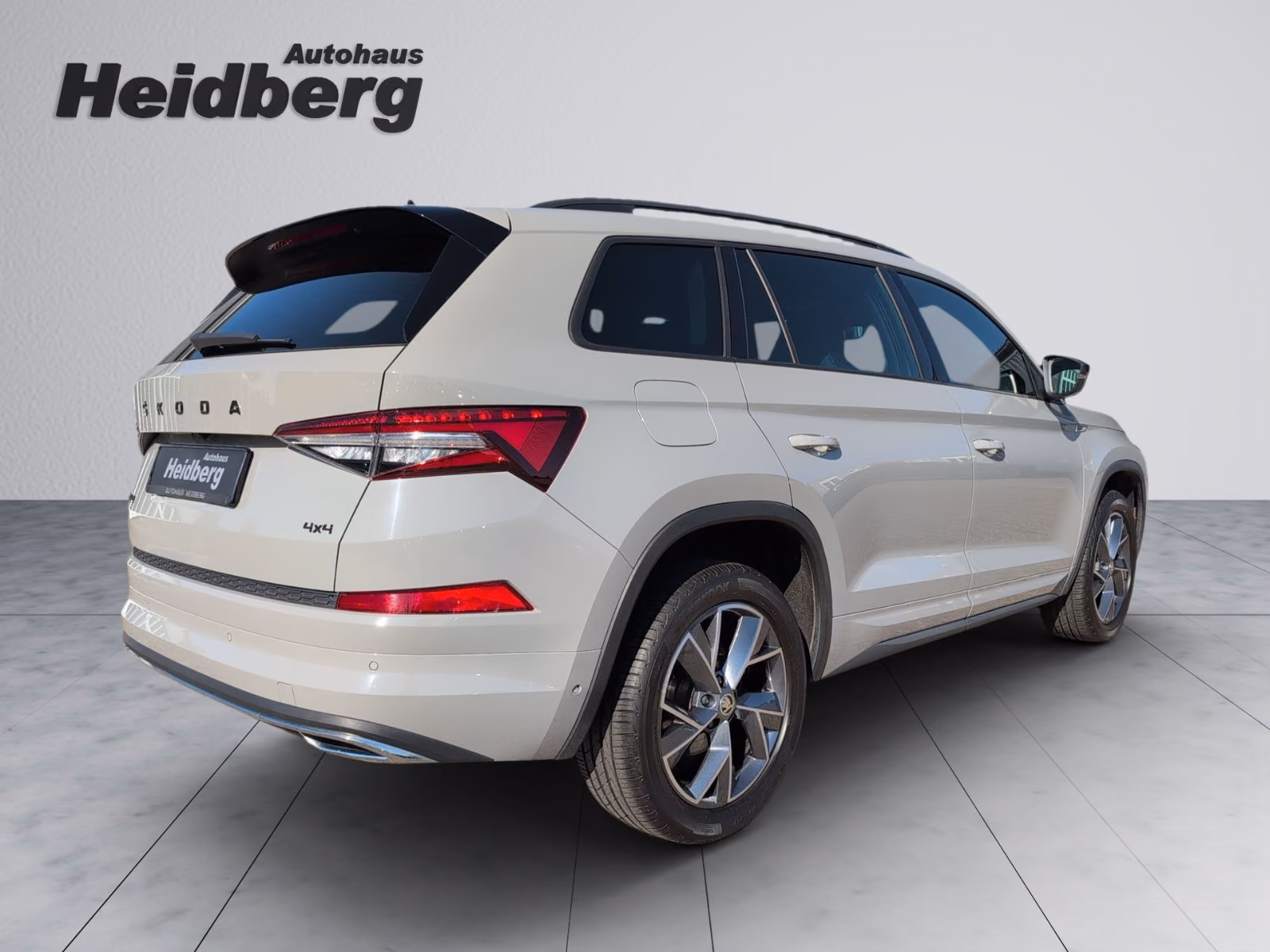 Skoda Kodiaq 2023 г. Серый, пробег 46506 км