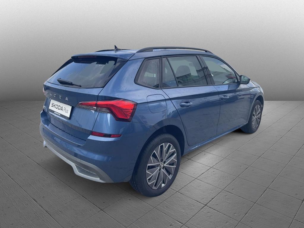 Skoda Kamiq 2022 г. Синий, пробег 38398 км