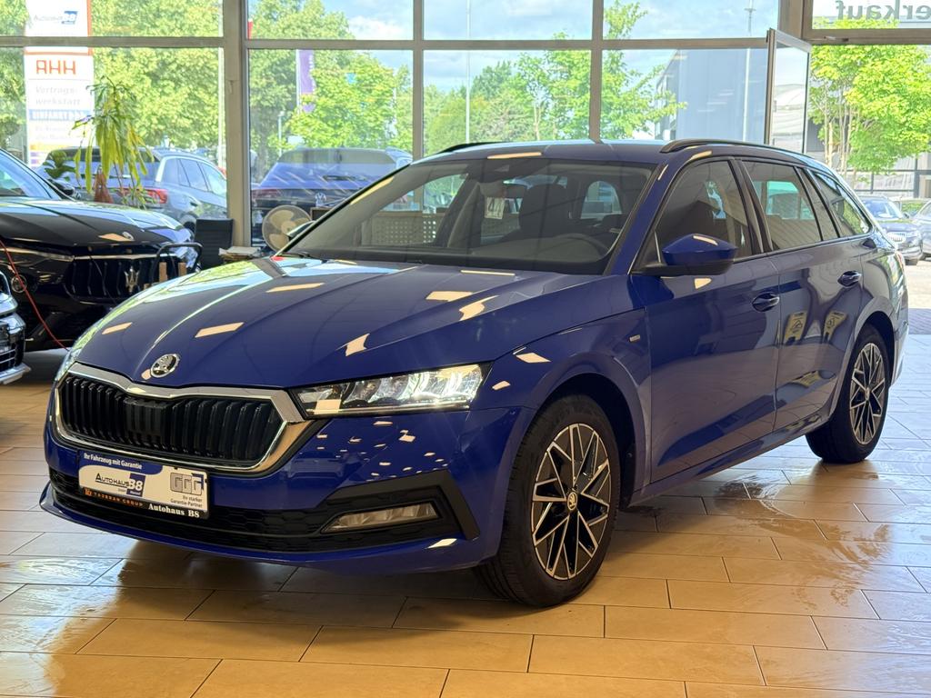 Skoda Octavia 2022 г. Синий, пробег 47473 км