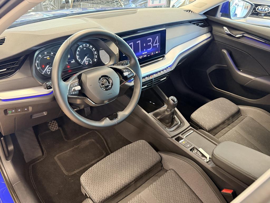 Skoda Octavia 2022 г. Синий, пробег 47473 км
