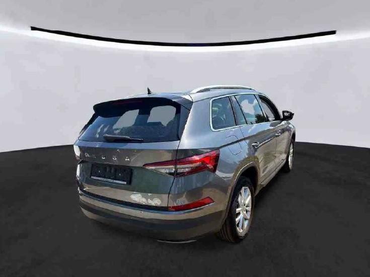 Skoda Kodiaq 2024 г. Серый, пробег 43720 км
