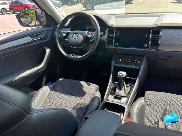 Skoda Kodiaq 2024 г. Серый, пробег 43720 км