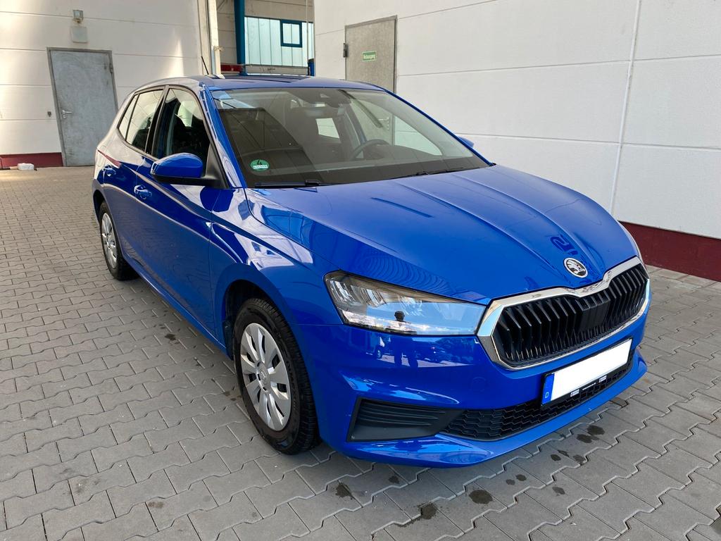 Skoda Fabia 2023 г. Синий, пробег 45440 км