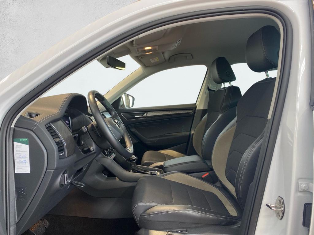 Skoda Kodiaq 2024 г. Белый, пробег 52500 км