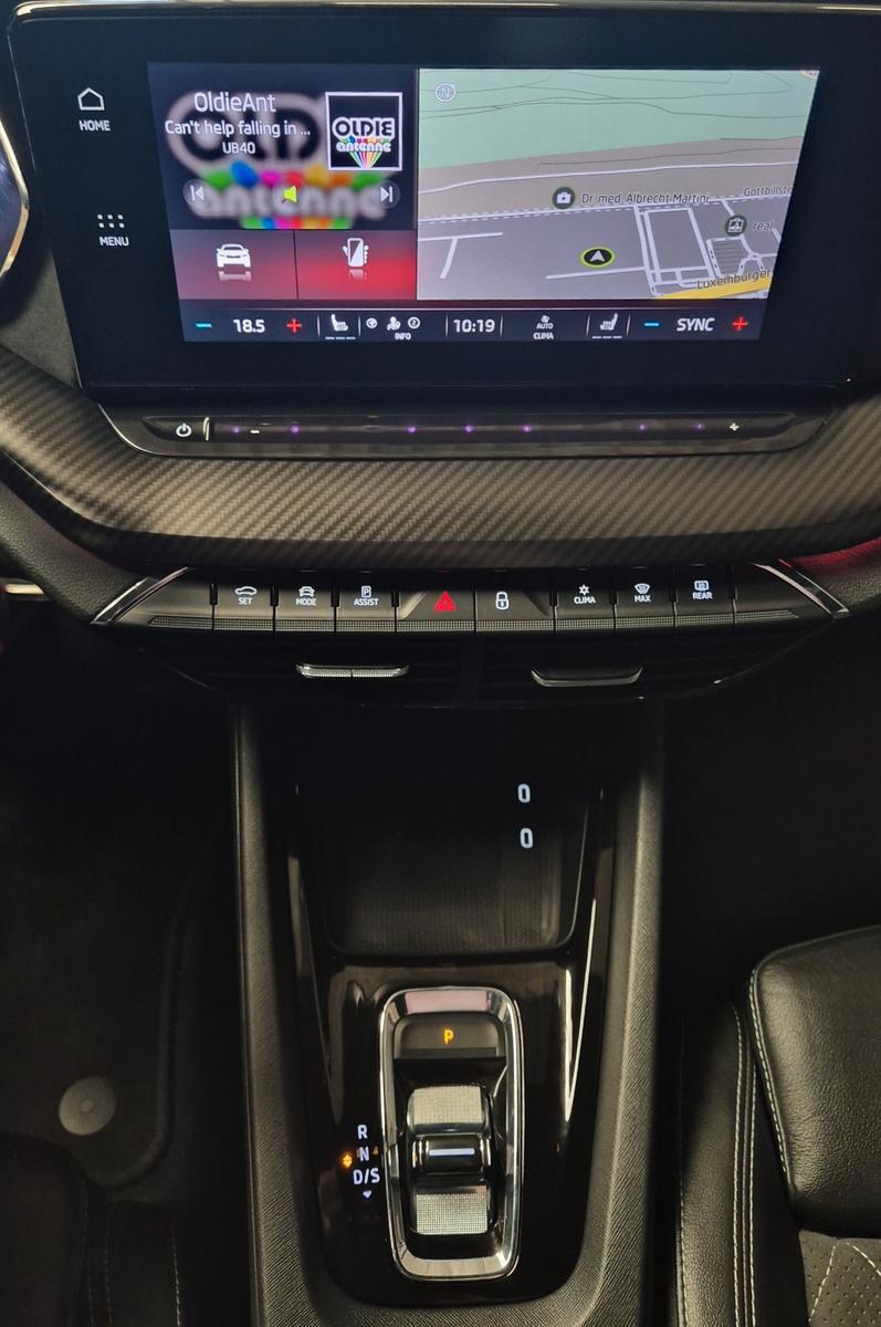 Skoda Octavia 2022 г. Белый, пробег 59600 км
