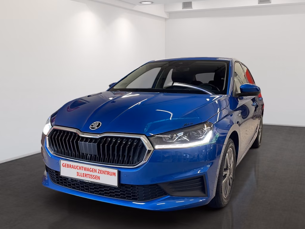 Skoda Fabia 2022 г. Синий, пробег 50533 км