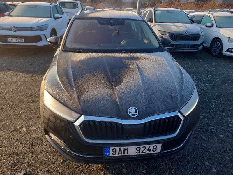 Skoda Octavia 2022 г. Чёрный, пробег 52249 км
