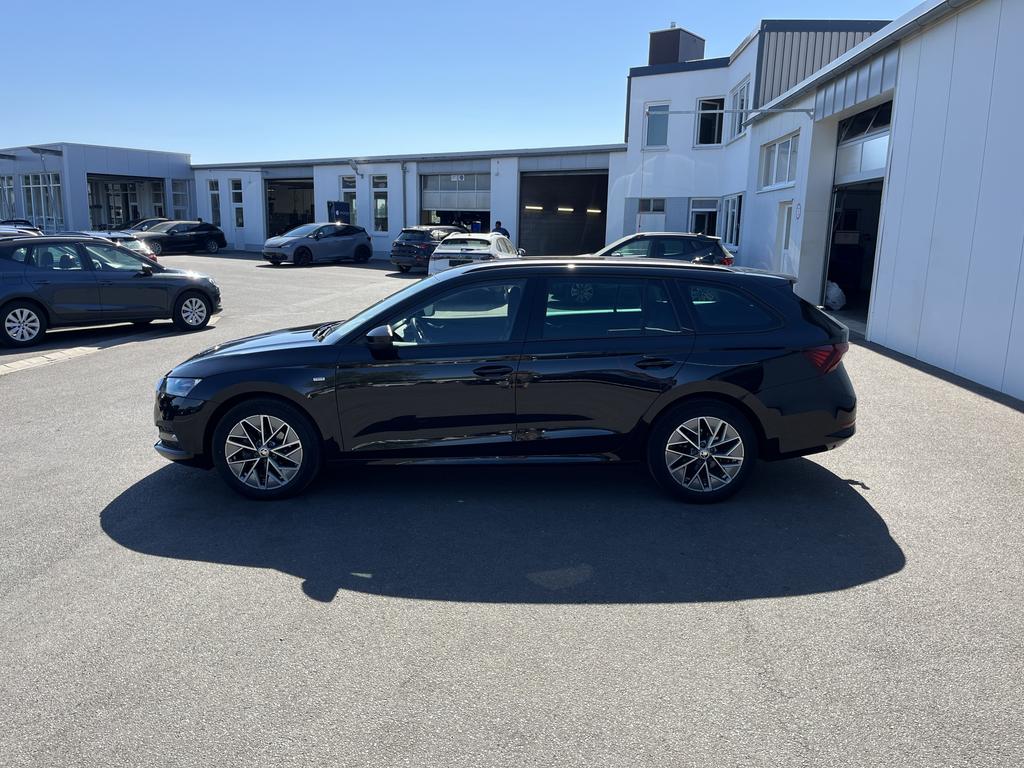 Skoda Octavia 2023 г. Чёрный, пробег 59987 км
