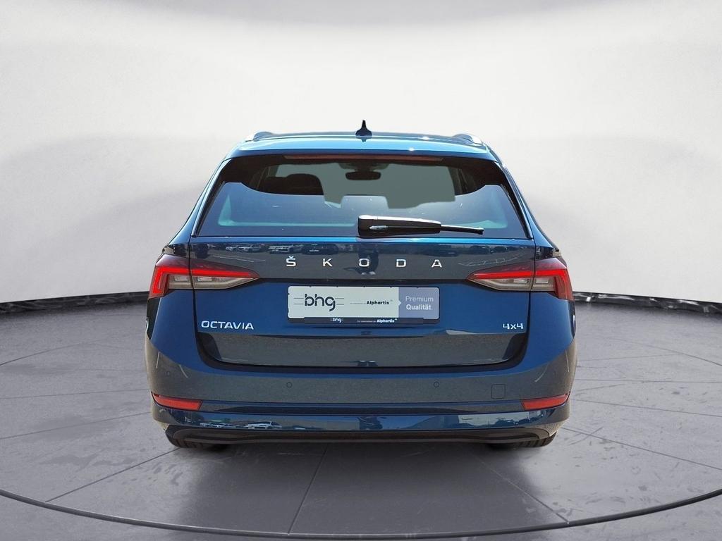 Skoda Octavia 2023 г. Синий, пробег 56768 км
