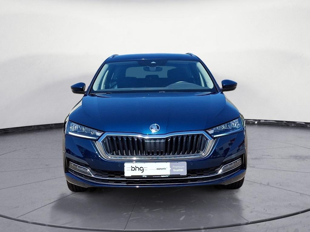 Skoda Octavia 2023 г. Синий, пробег 56768 км