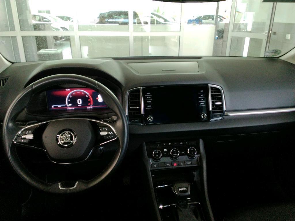 Skoda Karoq 2022 г. Серый, пробег 42387 км