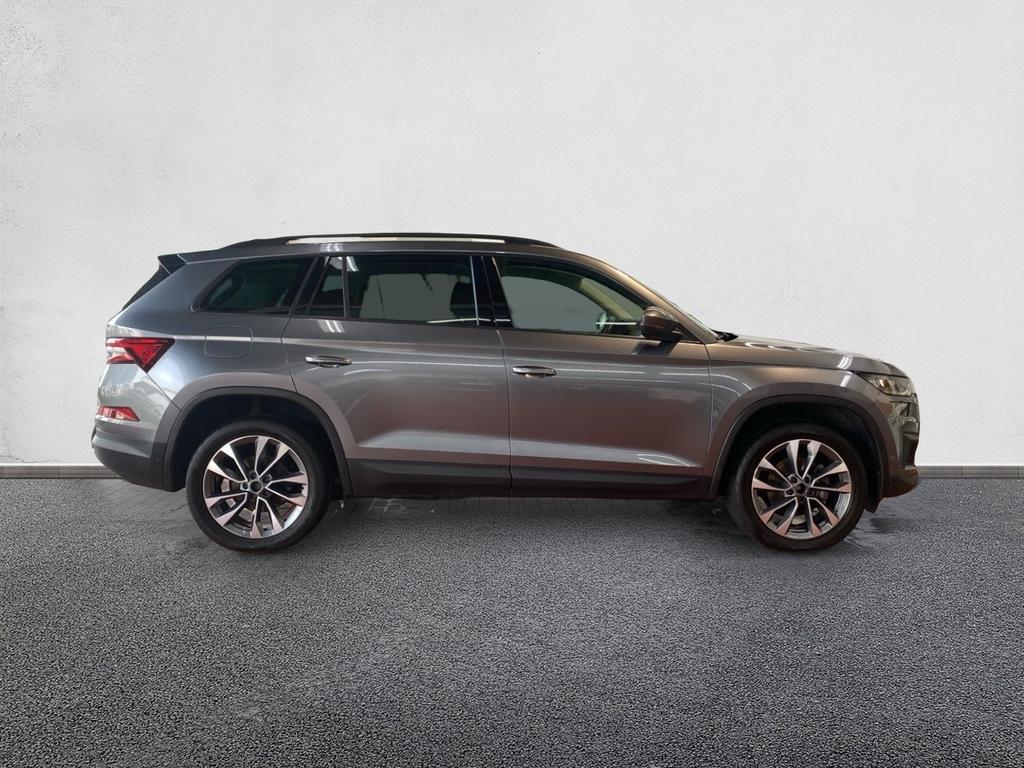Skoda Kodiaq 2023 г. Серый, пробег 46500 км