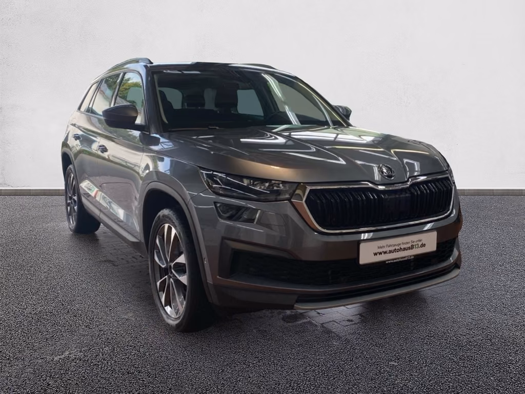 Skoda Kodiaq 2023 г. Серый, пробег 46500 км