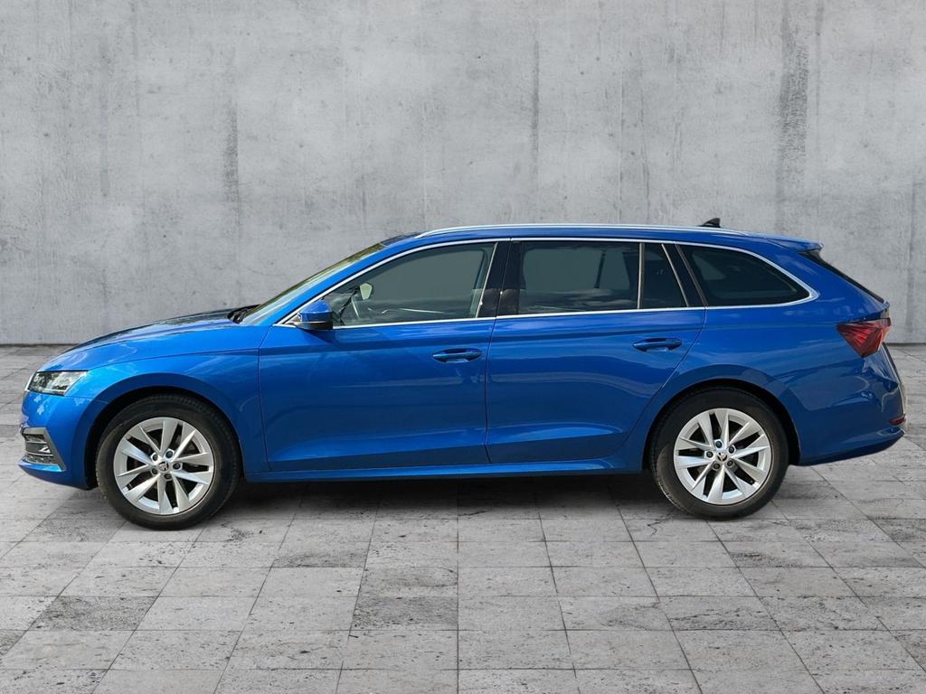 Skoda Octavia 2022 г. Синий, пробег 59763 км