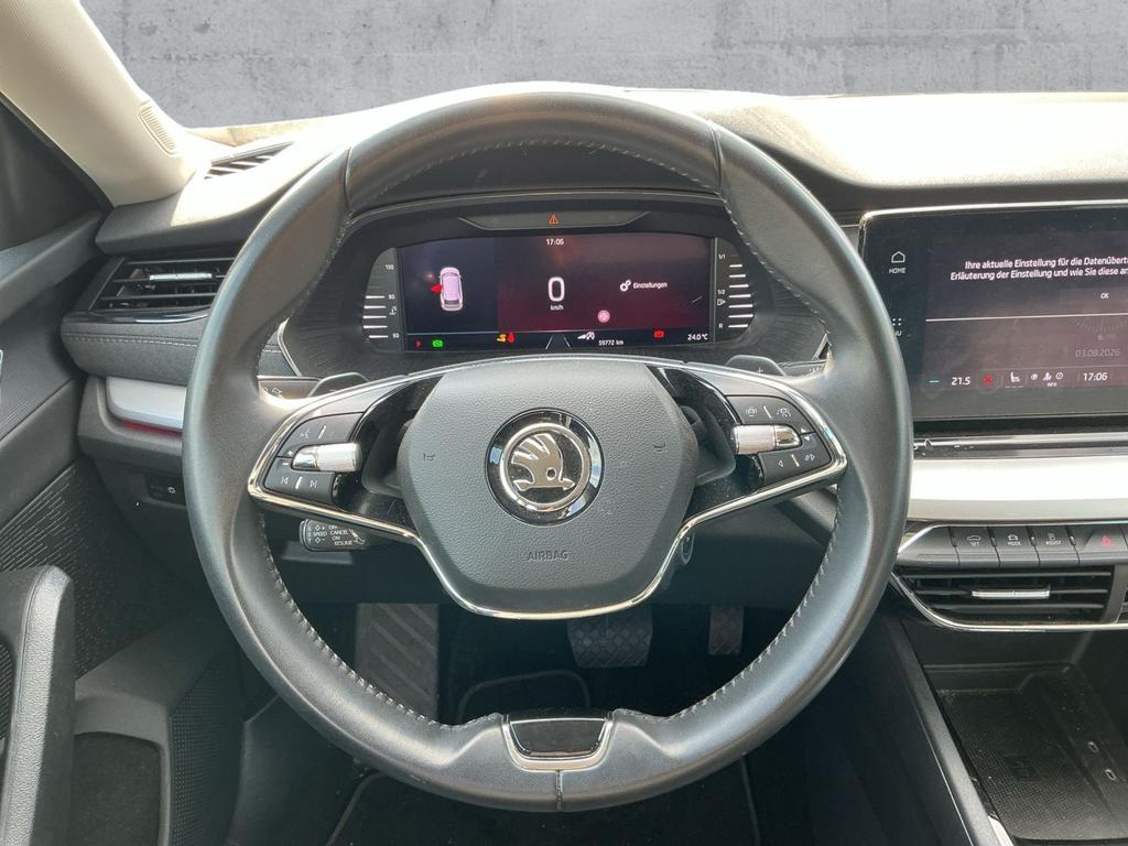 Skoda Octavia 2022 г. Синий, пробег 59763 км